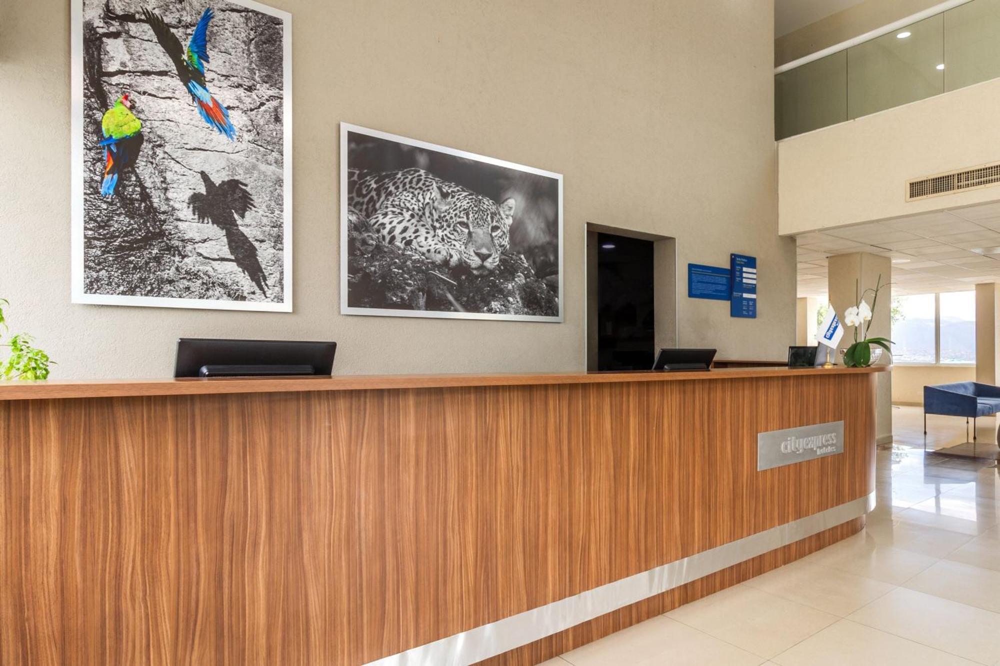 City Express By Marriott Tuxtla Gutiérrez エクステリア 写真